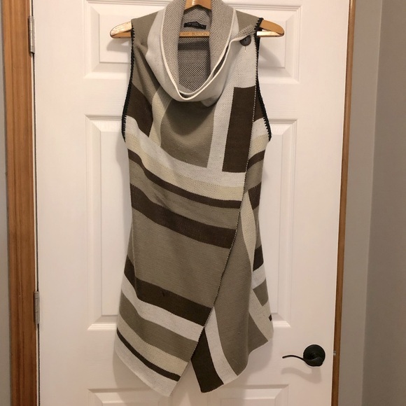 ☀️ Christina Lee Sleeveless Shawl Wrap Style in Creamy Browns - Picture 1 of 9
